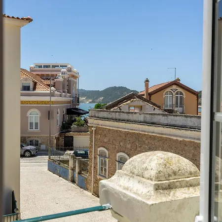 Charming House - By Smarthomes 度假居 *