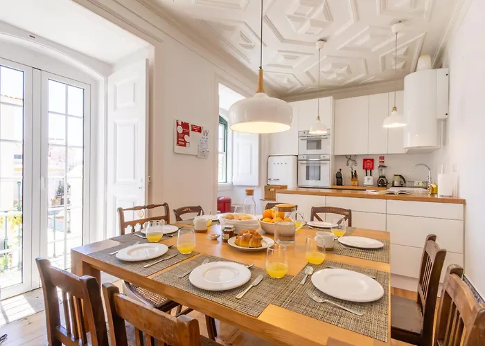 Charming House - By Smarthomes 圣马蒂纽·杜·波特