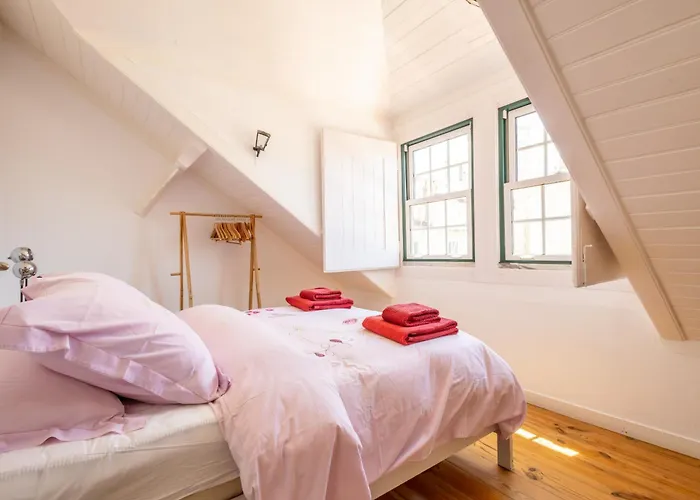 Charming House - By Smarthomes * 圣马蒂纽·杜·波特