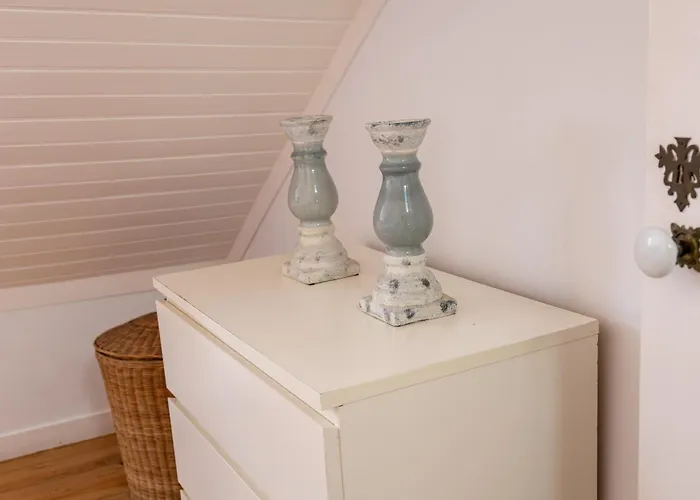 Charming House - By Smarthomes