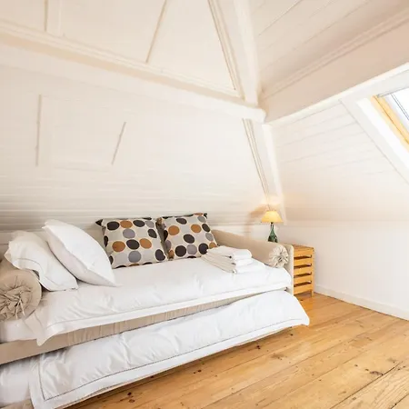 Charming House - By Smarthomes בית נופש סאו מרטיניו דו פורטו