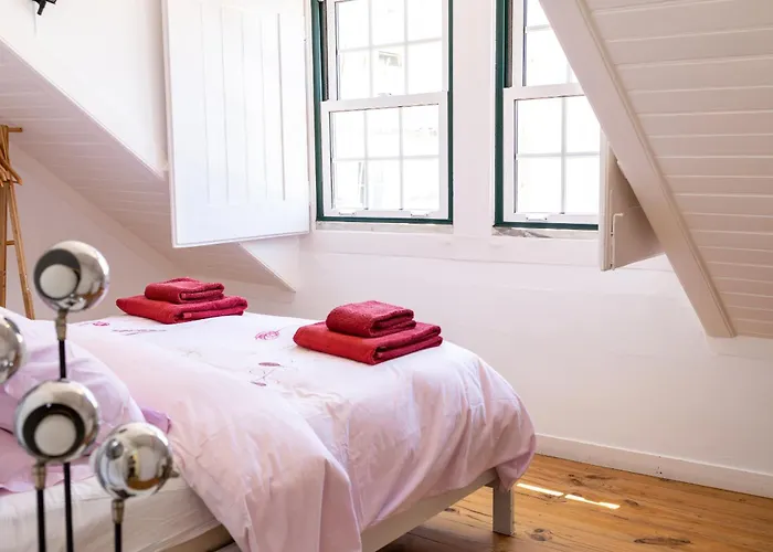 Casa de Férias Charming House - By Smarthomes São Martinho do Porto